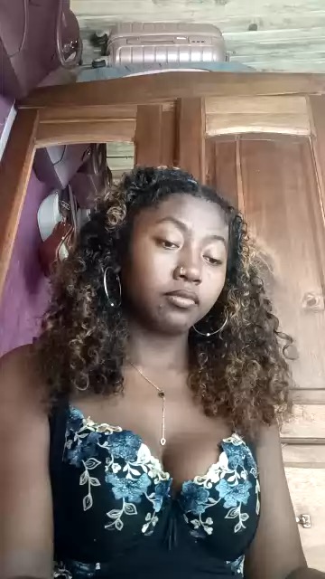 Eflagie love — видео-чат онлайн