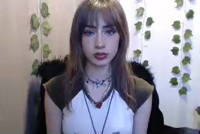 Alice <33
