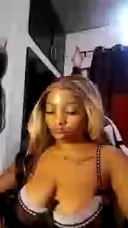 Freaky pie Live Video Chat