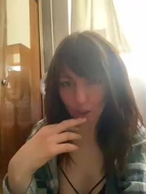 Lia)