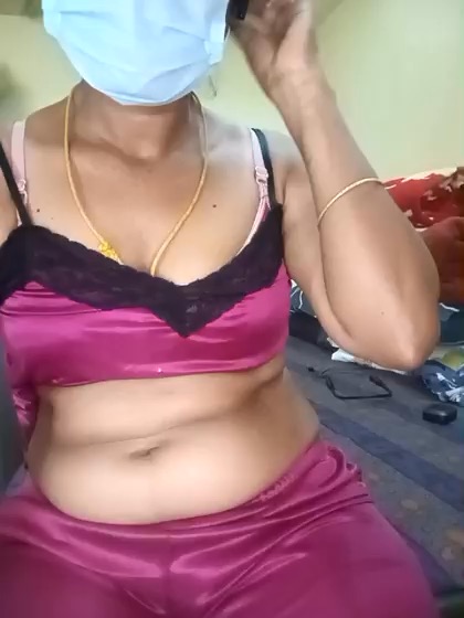 Videochat ao vivo com Lathatamil