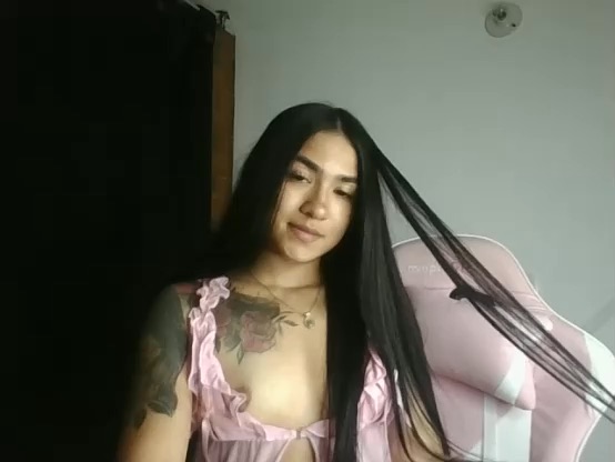 Melaniie2