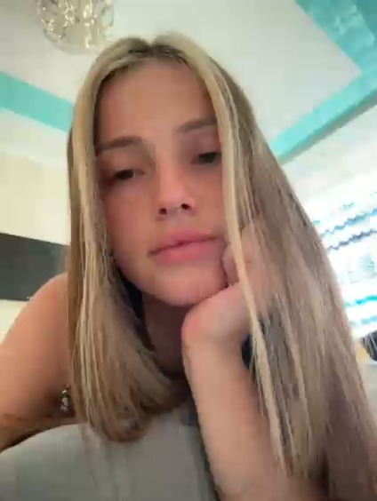 Amina Canlı Video Sohbet