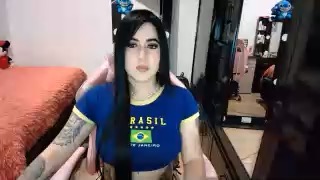 Naomi Live Video Chat