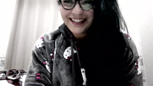 BellaMel Live Video Chat